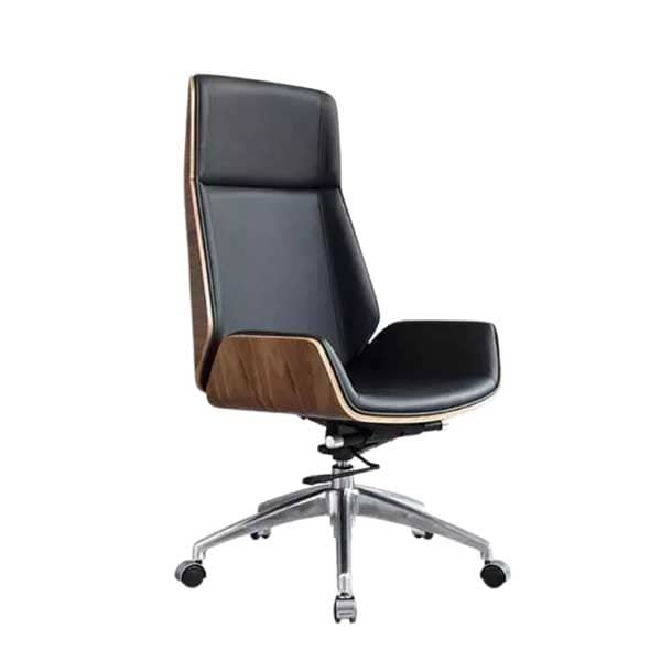 Bentwood CEO Chair